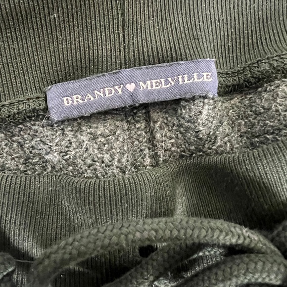 Brandy Melville Olive Green Rainey Sweapants - Picture 3 of 4